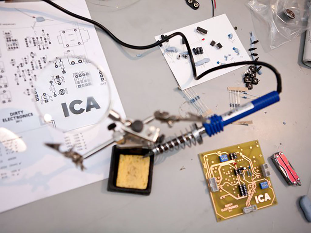 ICA Solder a Score